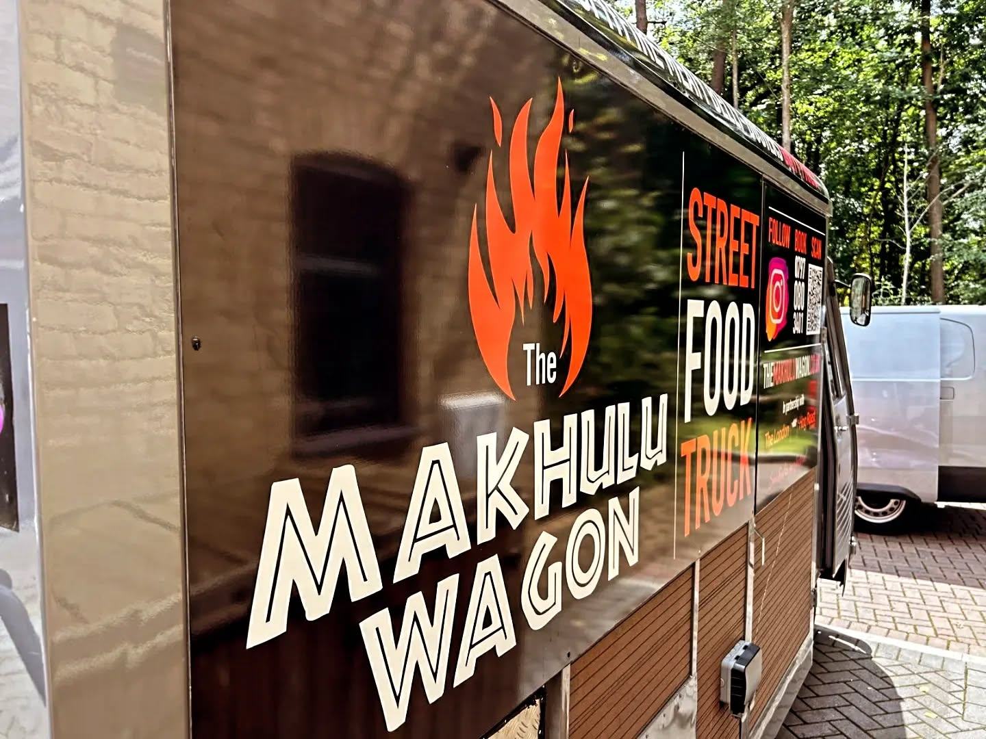 Makhulu Wagon signwriting along the side of the finished truck